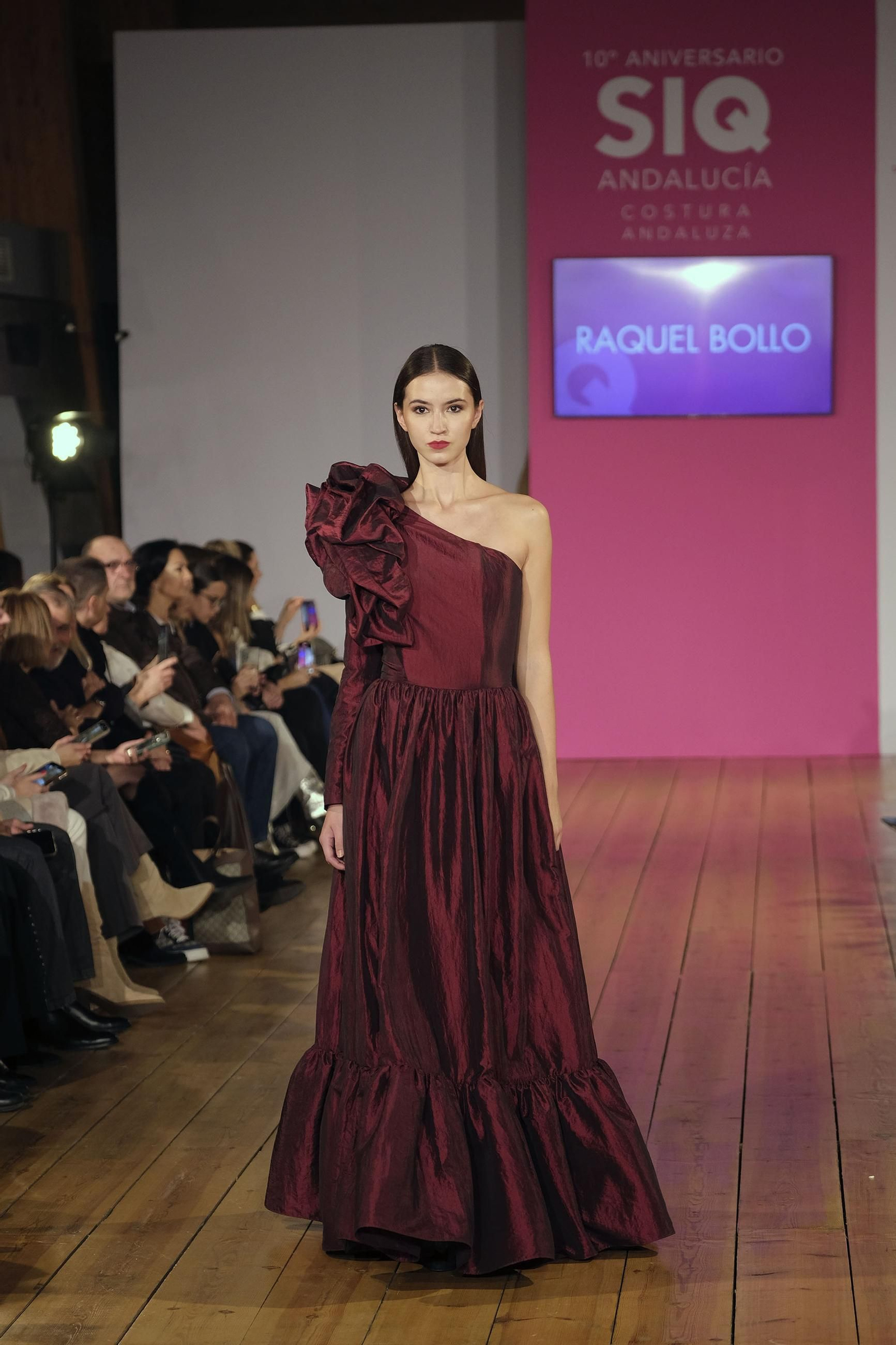 Raquel Bollo presenta su colección de invitada en SIQ, en imágenes