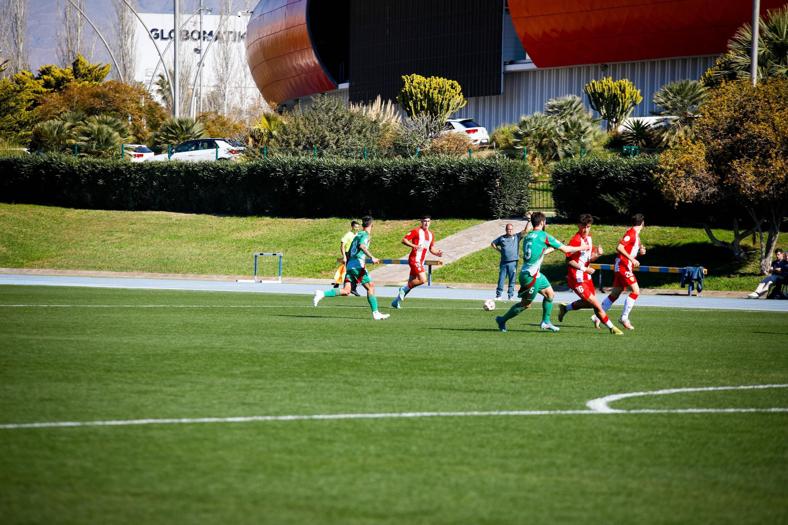 Las imágenes de Segunda RFEF entre Almeria B y recreativo de Granada