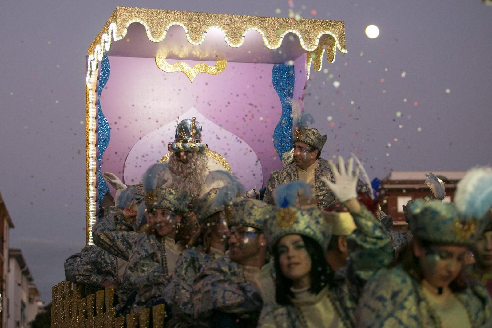 Las imágenes de las cabalgatas de Reyes en la provincia de Málaga