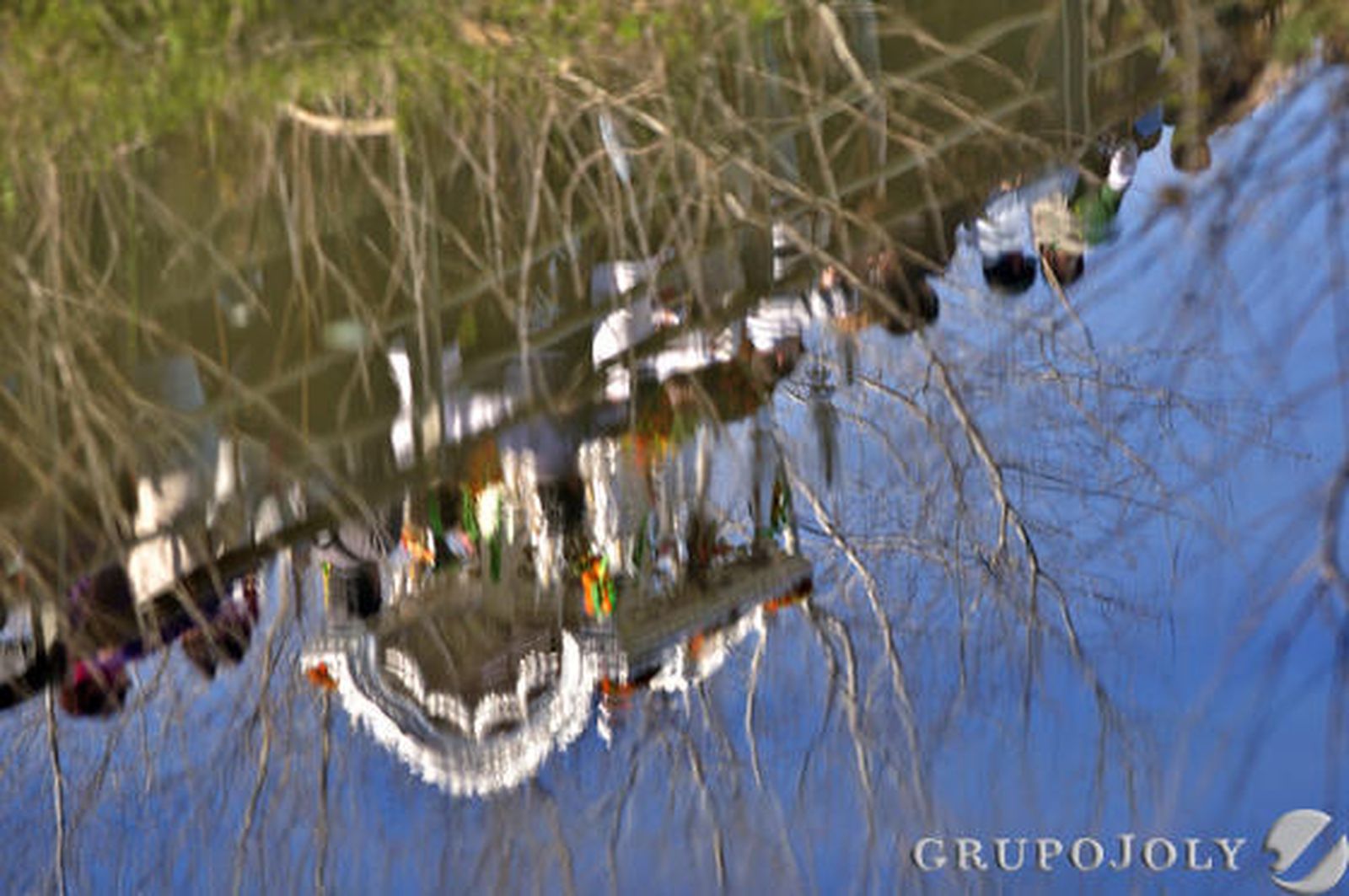 Peregrinación extraordinaria de la Hermandad del Rocío de Triana a Almonte. / Manuel Gómez