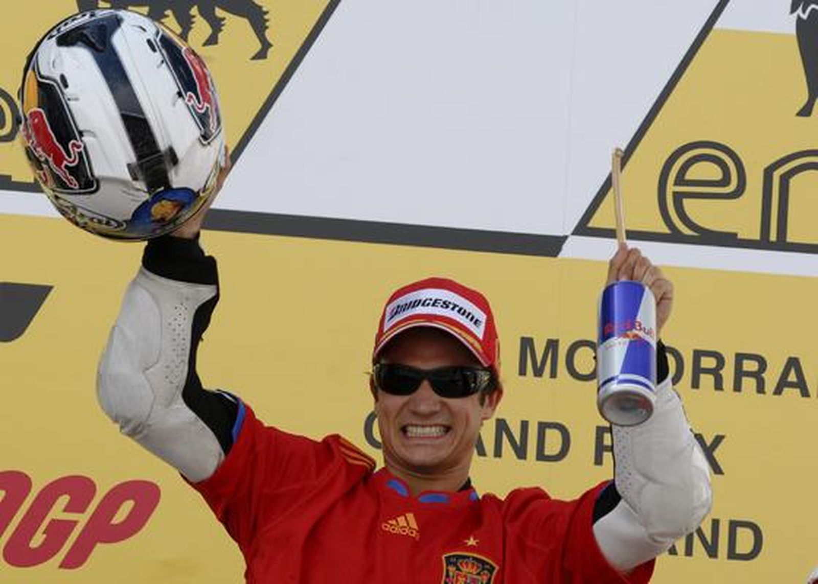 Pedrosa, Elías y Márquez firman una nueva jornada memorable para el motociclismo español. / Reportaje gráfico: EFE, Reuters, AFP.