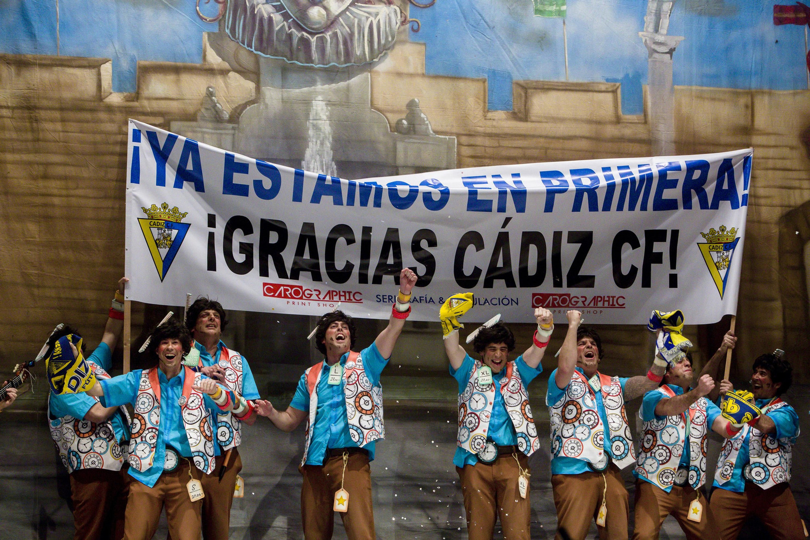 Chirigota No aguantamos más... vamos de impacientes.