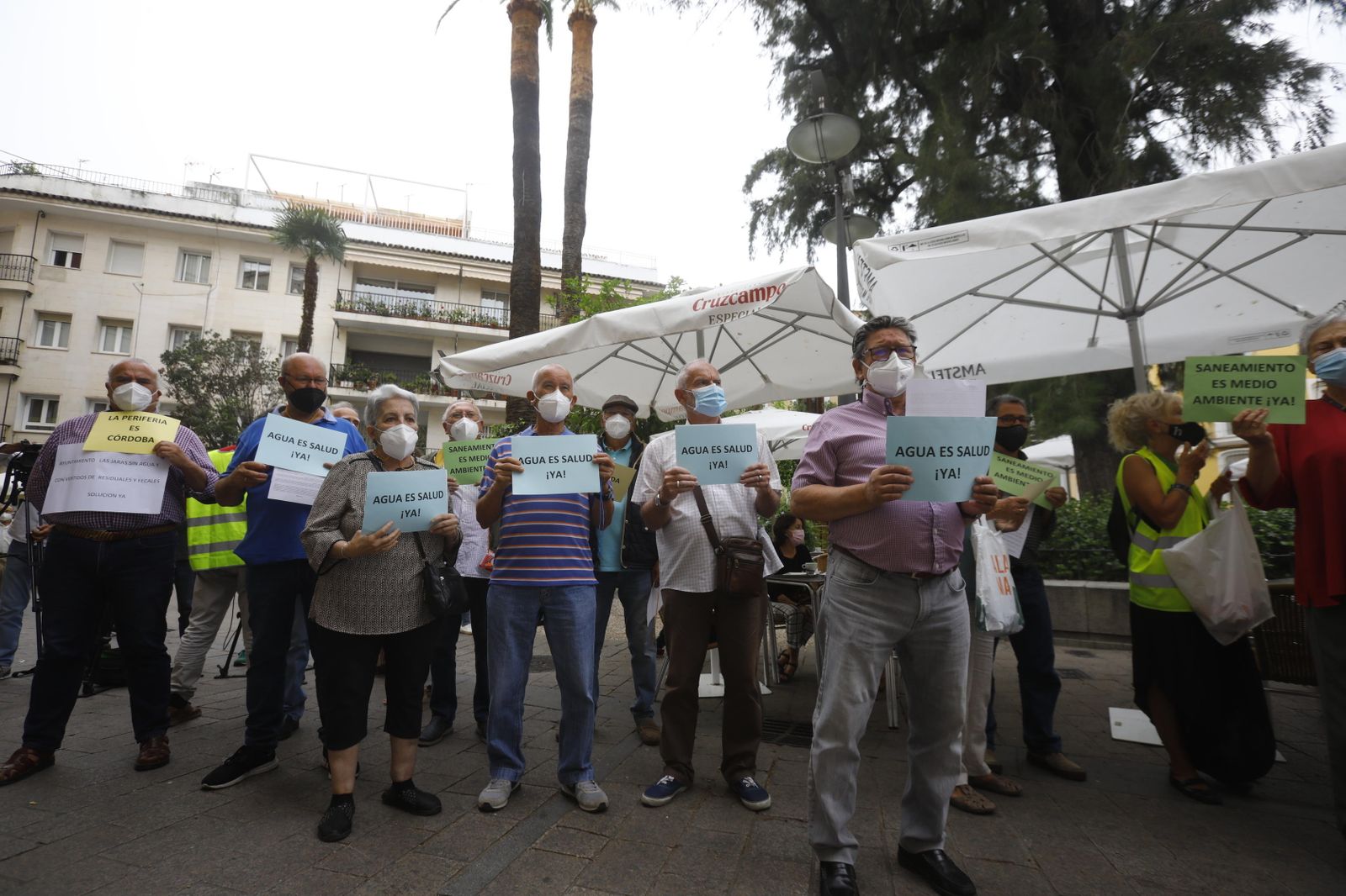 Protesta de los vecinos de la periferia este jueves, 27 de mayo.