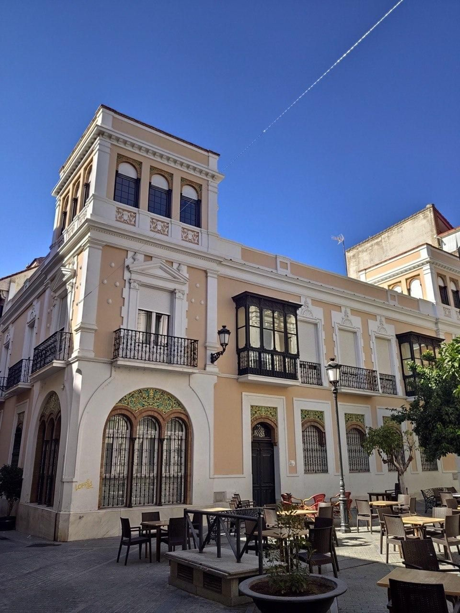 Los tres palacios de Huelva capital