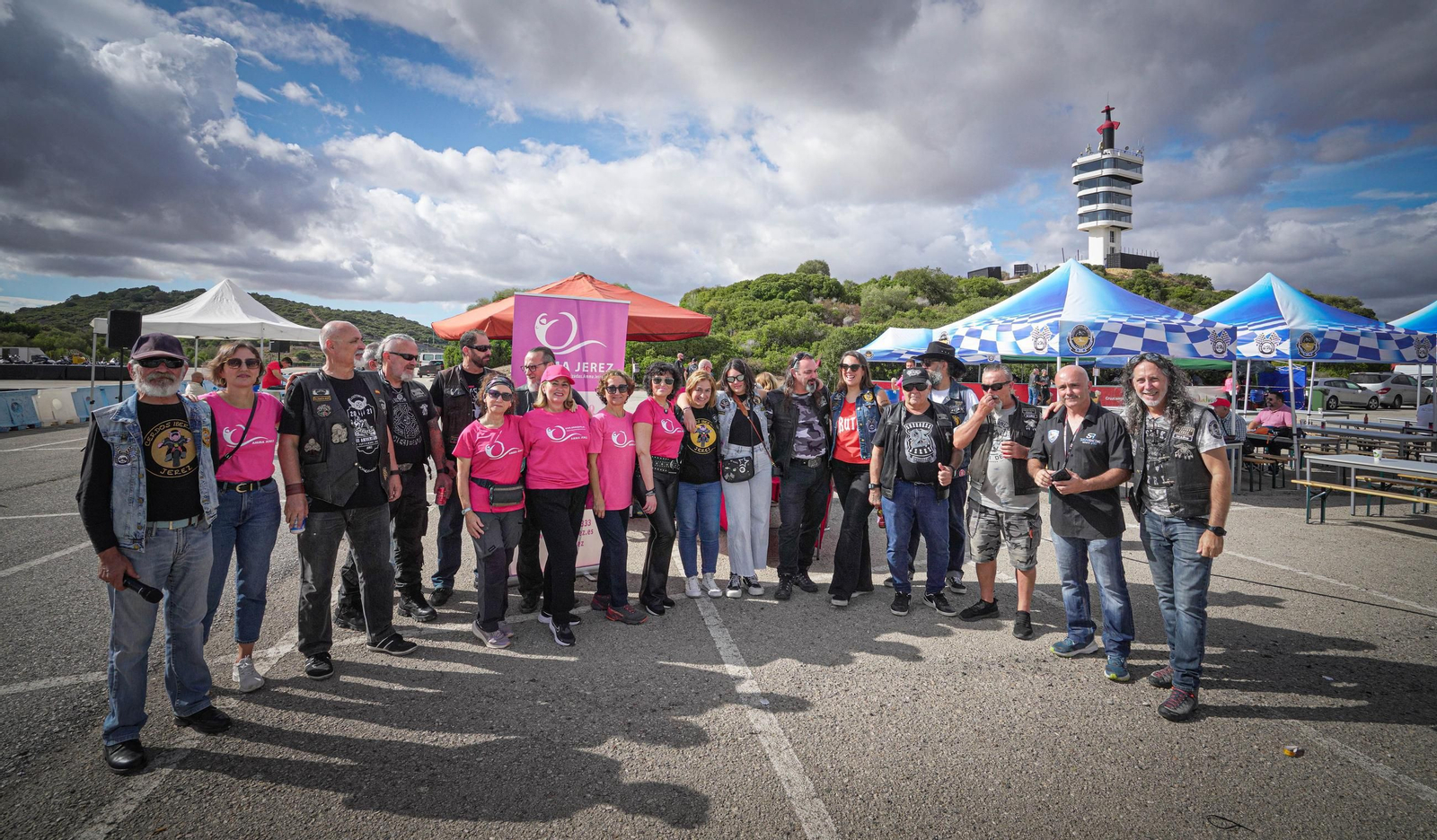 Imágenes de Rodada Solidaria en el Circuito de Jerez