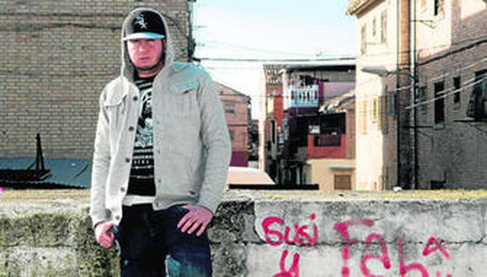 Maka homenajea a su barrio, el Polígono, en su trabajo discográfico.