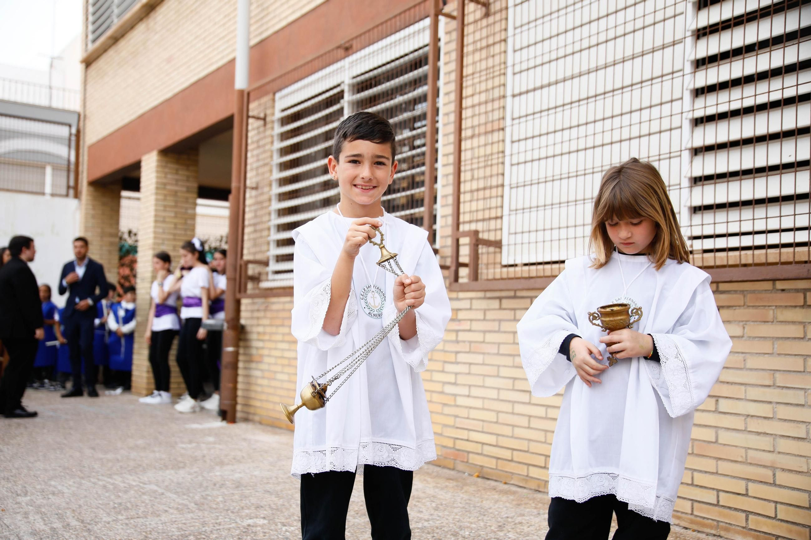 Las imágenes del CEIP San Fernando de El Zapillo de la ciudad de Almería en procesión en el viernes de dolores