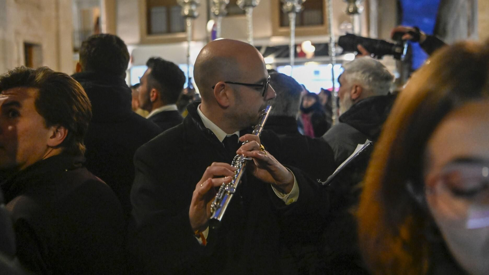 Fotogalería: Así vivió Granada el Vía Crucis Oficial de la Semana Santa 2025