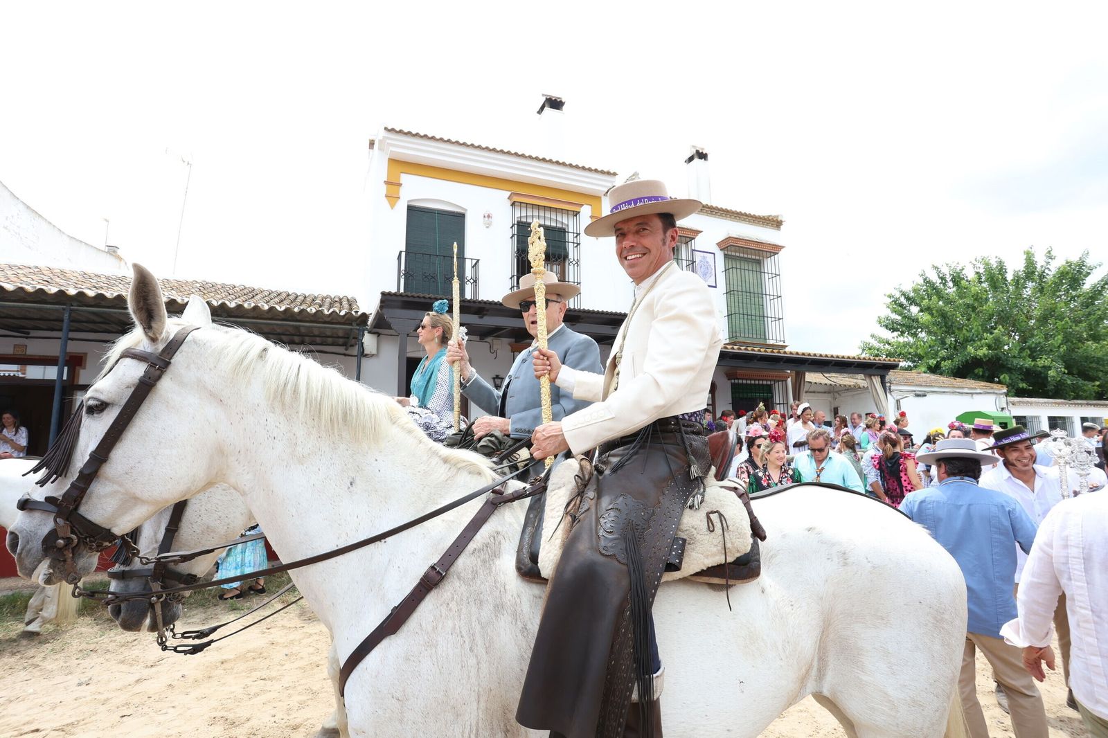 La Hermandad del Rocío de Jerez se presenta ante la Virgen