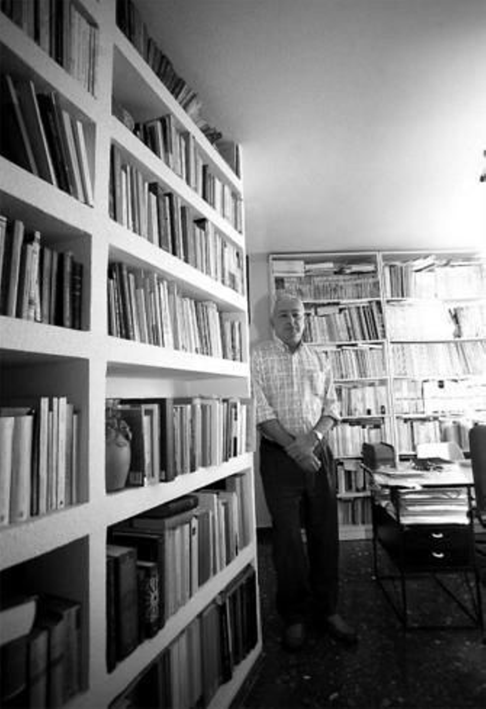 El profesor de Historia Medieval de la UMA Manuel Acién Almansa.