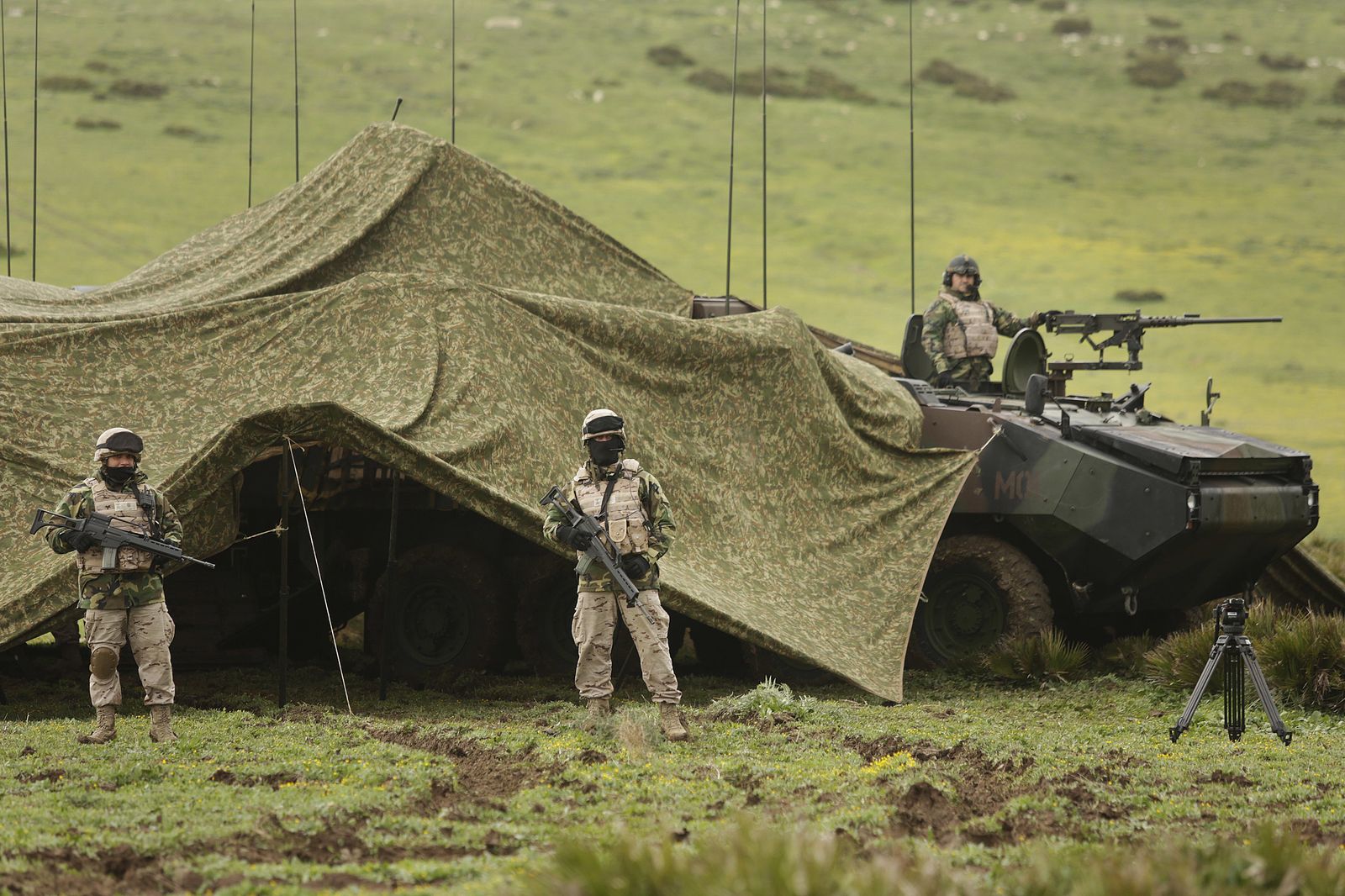 Maniobras Gruflex 61 de la Armada en el Retín