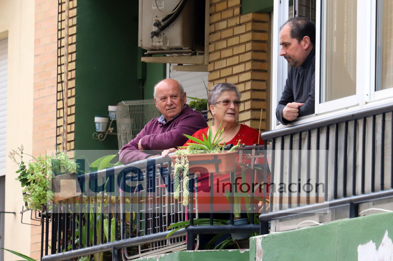 Imágenes de la intervención de la Policía Nacional al desmantelar un almacén de droga en la calle Nicolás Orta