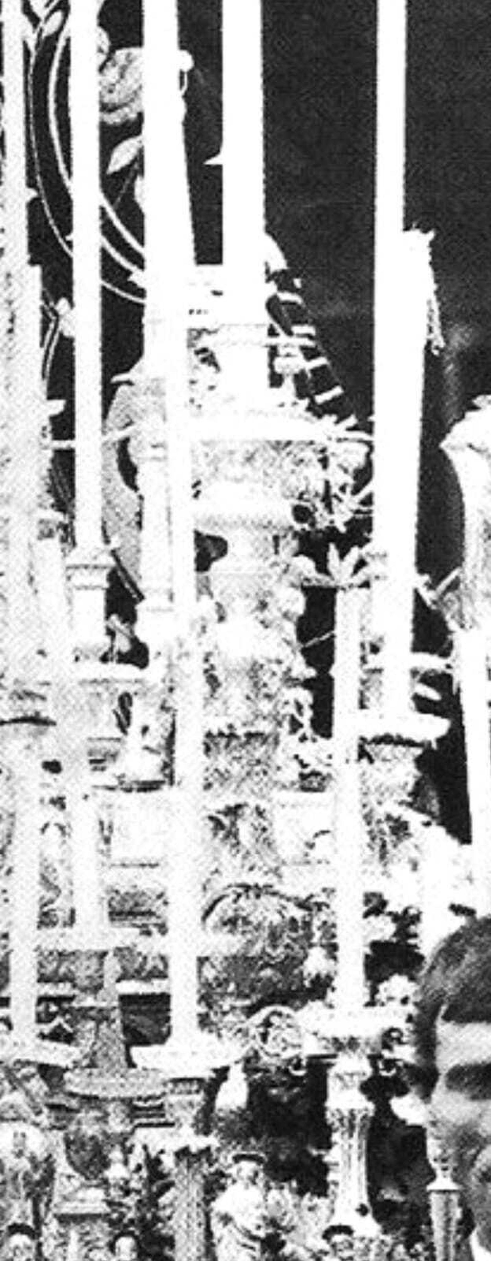 Detalle de los candeleros en cuestión