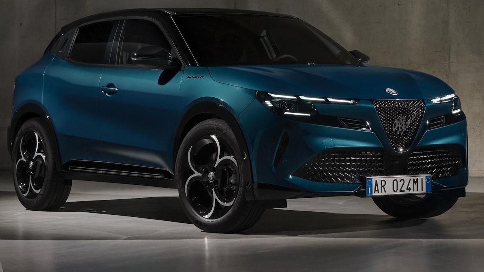 A diferencia de este recién llegado, un SUV de tamaño pequeño, el Junior de los años 60 y 70 era un coupé de la familia Giulia. También hubo transformaciones a partir de él, como la realizada por Zagato.