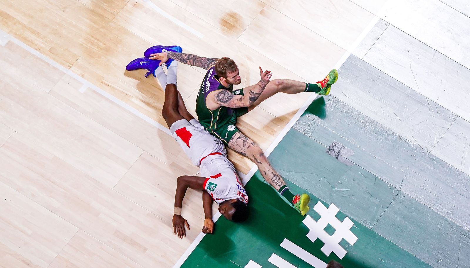 El Unicaja-Covirán Granada, en fotos