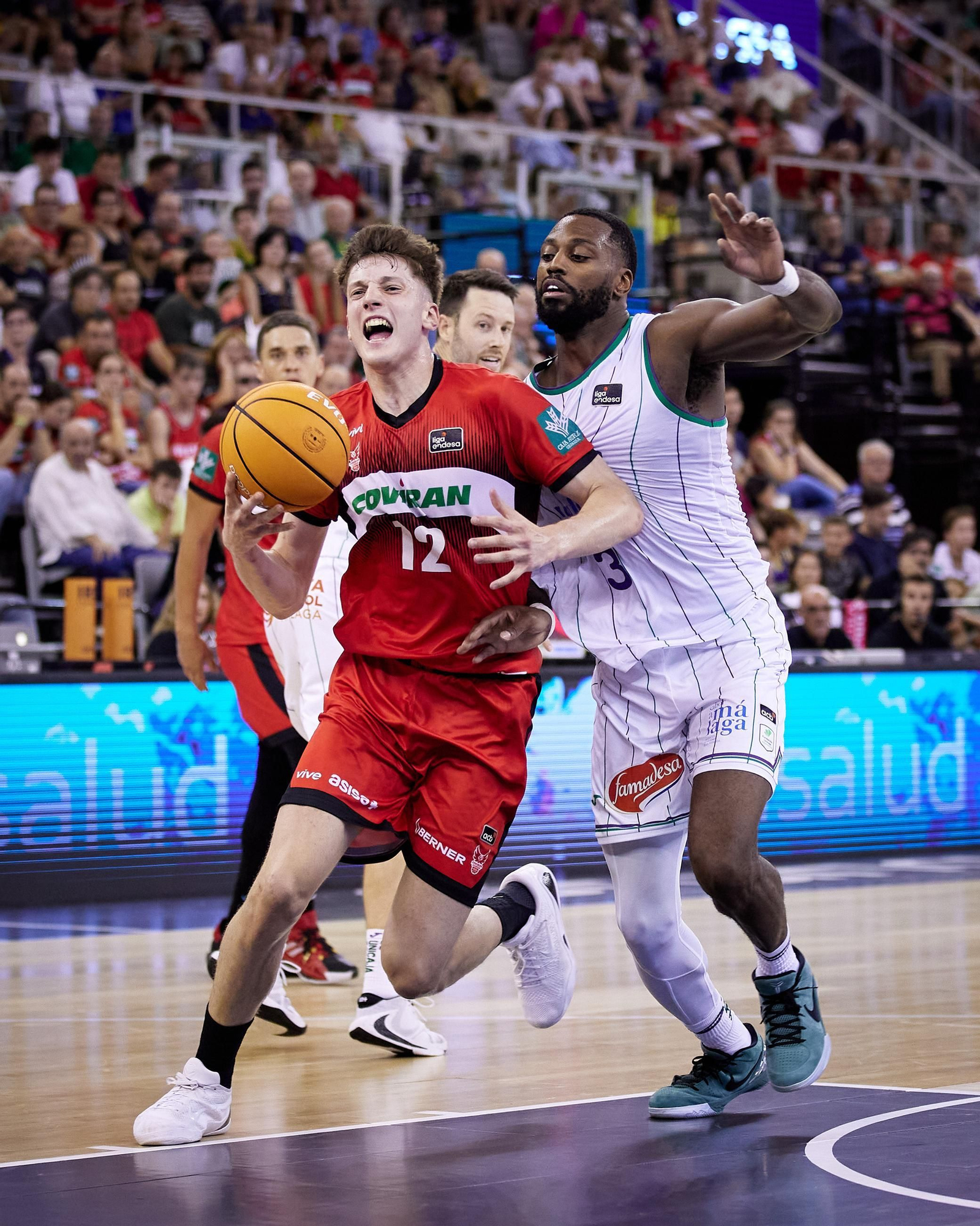 Melvin Ejim, sus cuatro años y seis títulos en Málaga