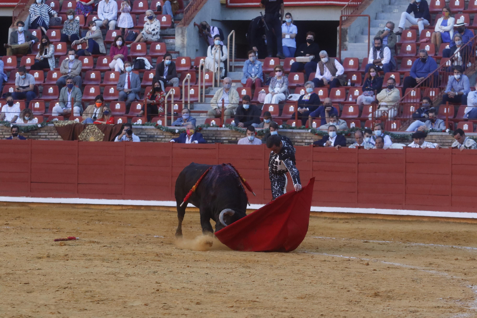 Las fotos del mano a mano de Morante y Juan Ortega en Córdoba
