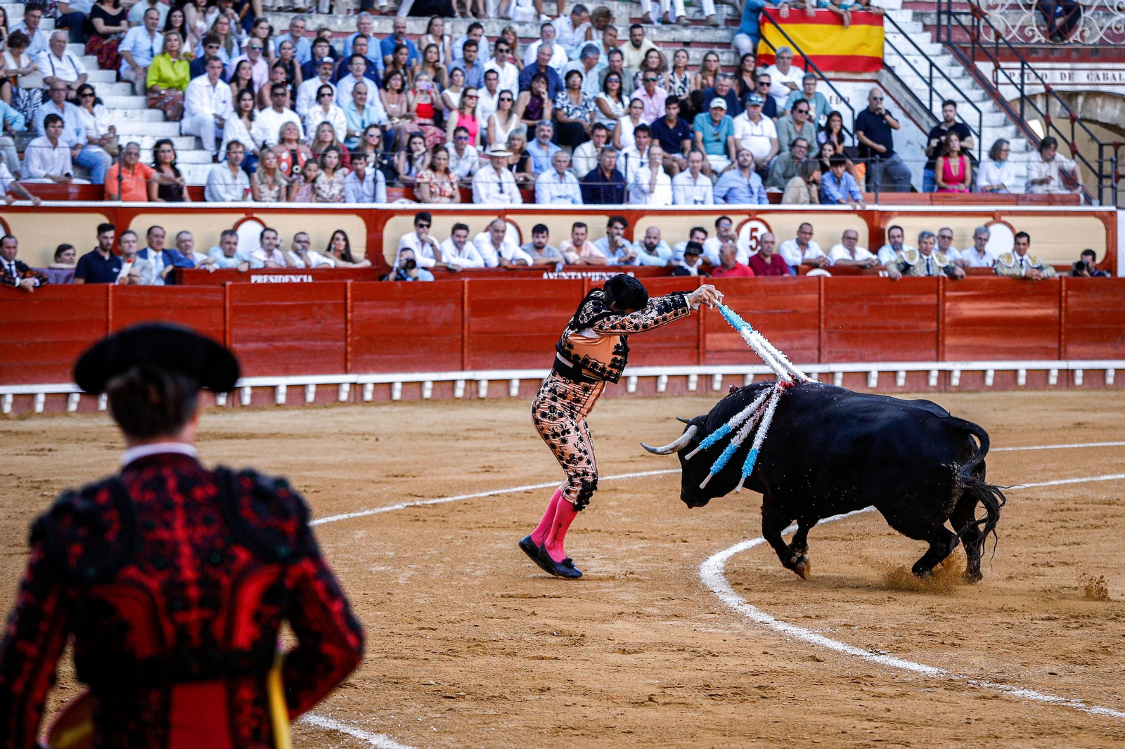 Imágenes de la corrida de toros en El Puerto: Manzanares, Roca Rey y Pablo Aguado