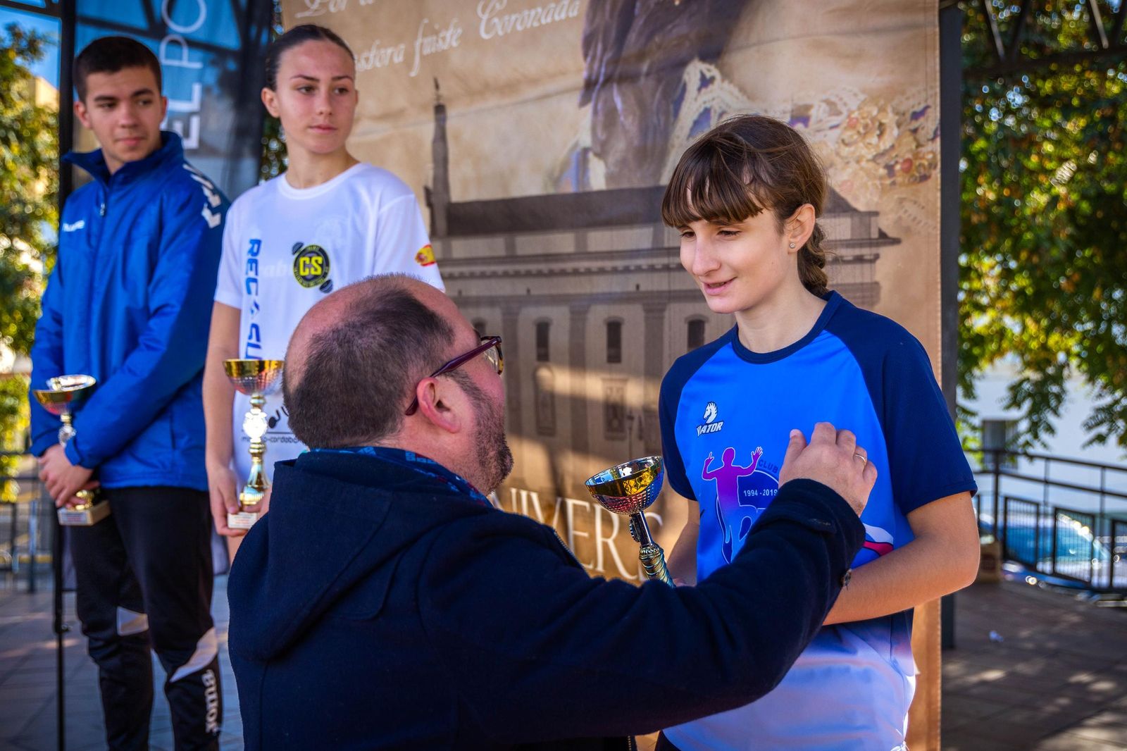 Gran ambiente en la Carrera Solidaria de la Divina Pastora en San Fernando