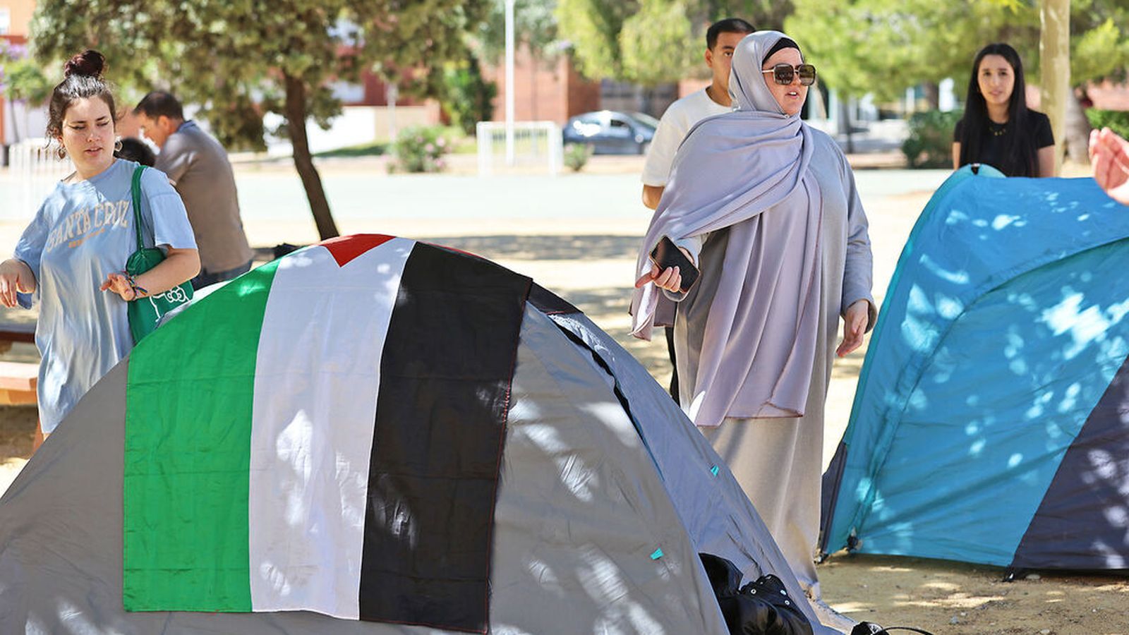 Acampada a favor del pueblo palestino en al campus El Carmen de la Universidad de Huelva.