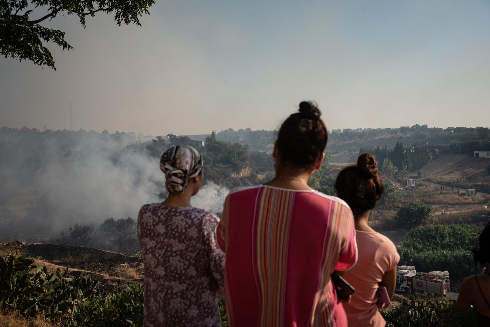 El incendio de Lucena del Puerto en imágenes