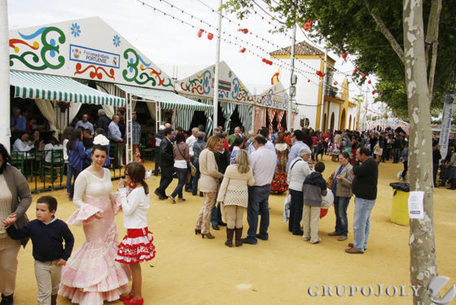 Los cielos grises no evitaron el lleno en Las Banderas.

Foto: Andr?Mora /Fito Carreto