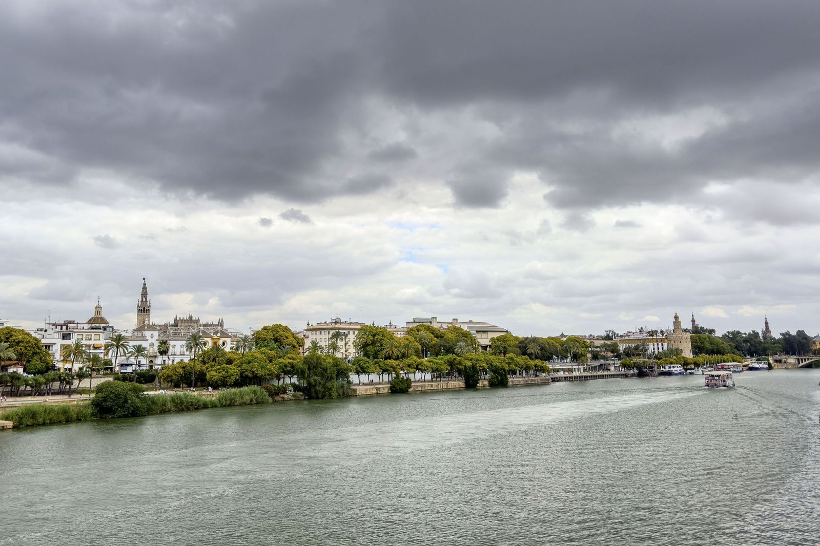Panorámica de Sevilla.