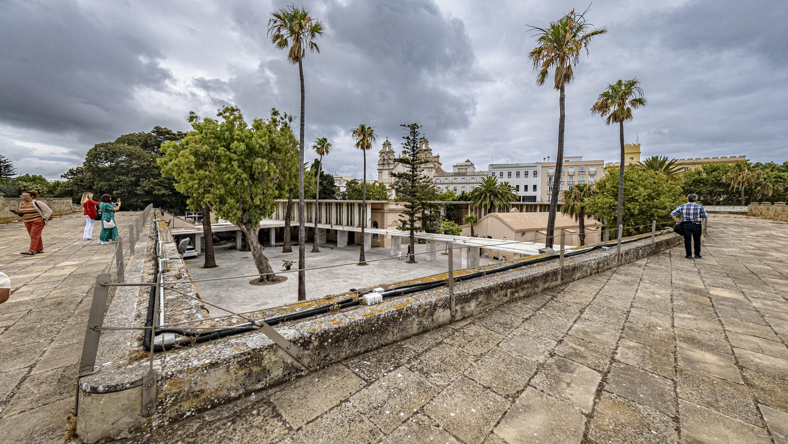 Las imágenes de las obras en el Baluarte de Candelaria de Cádiz