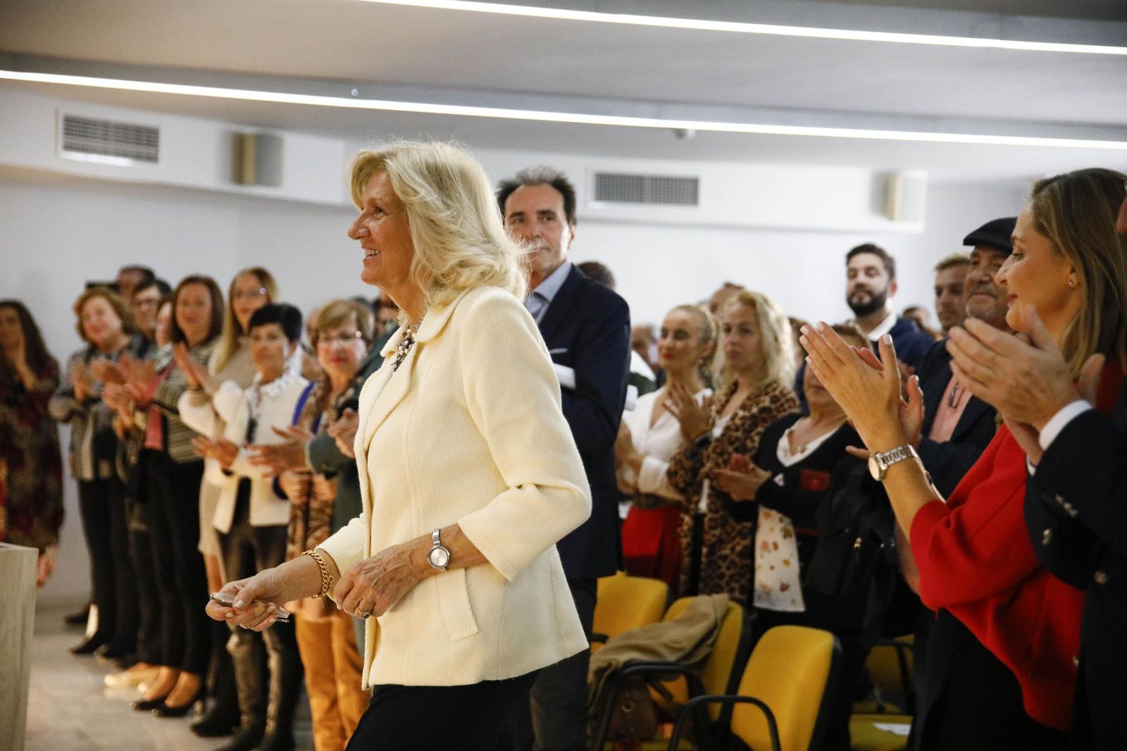 Las imágenes del nombramiento de hijo predilecto de Garrucha a José María Martínez de Haro