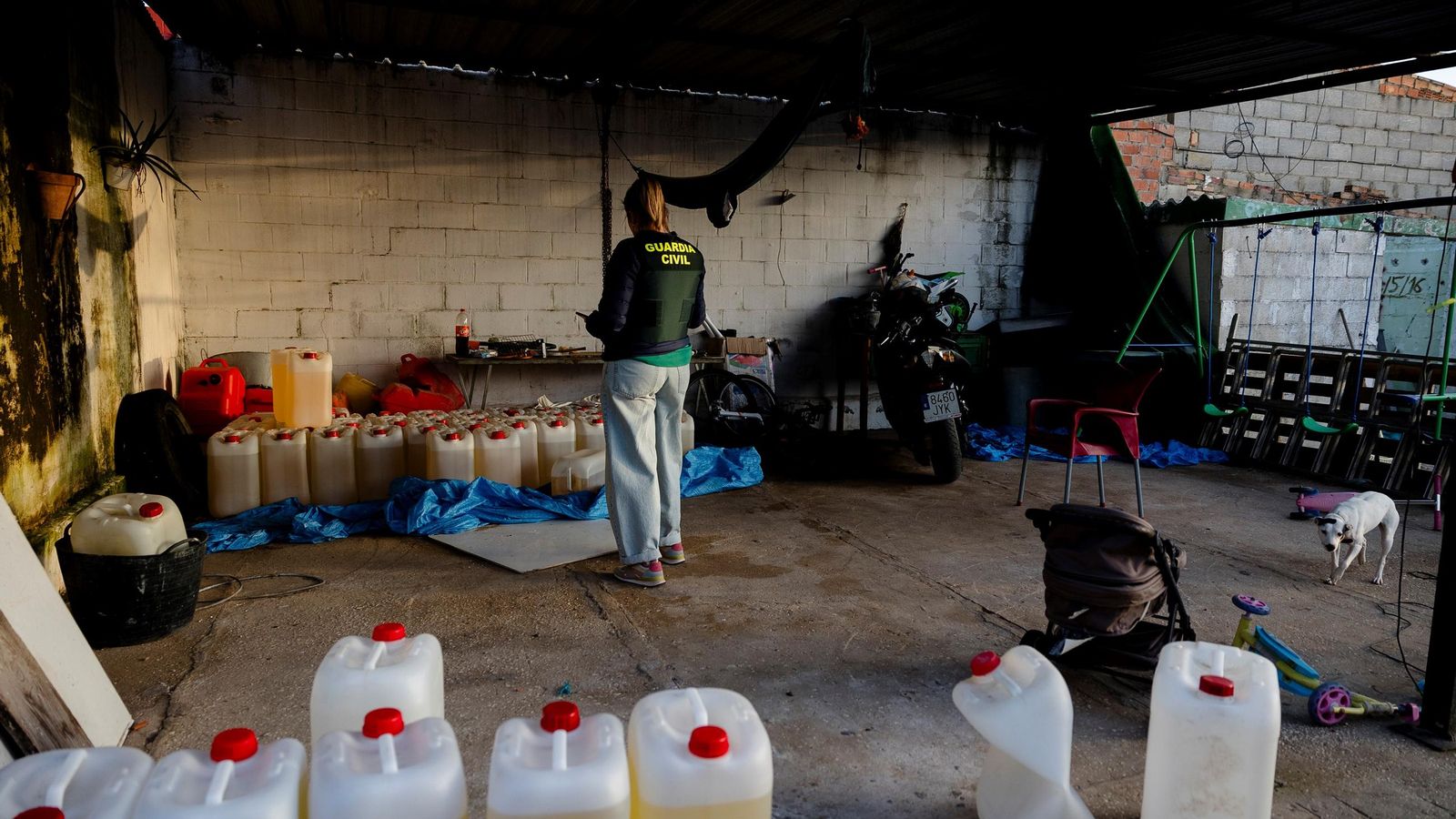 Operación contra el petaqueo en Chiclana.