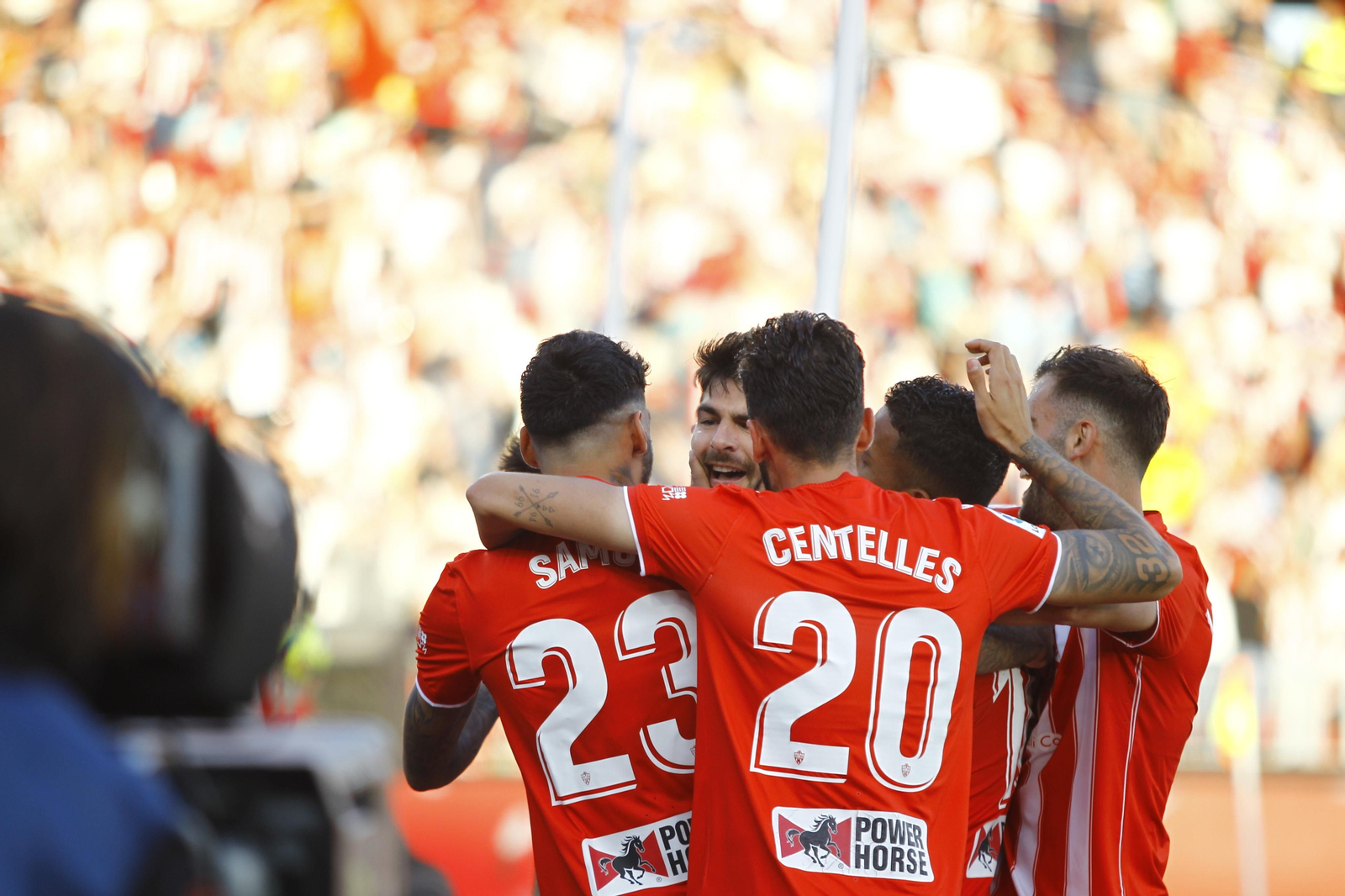 Fotogalería del partido de la Liga Santander, U.D. Almería-Valencia