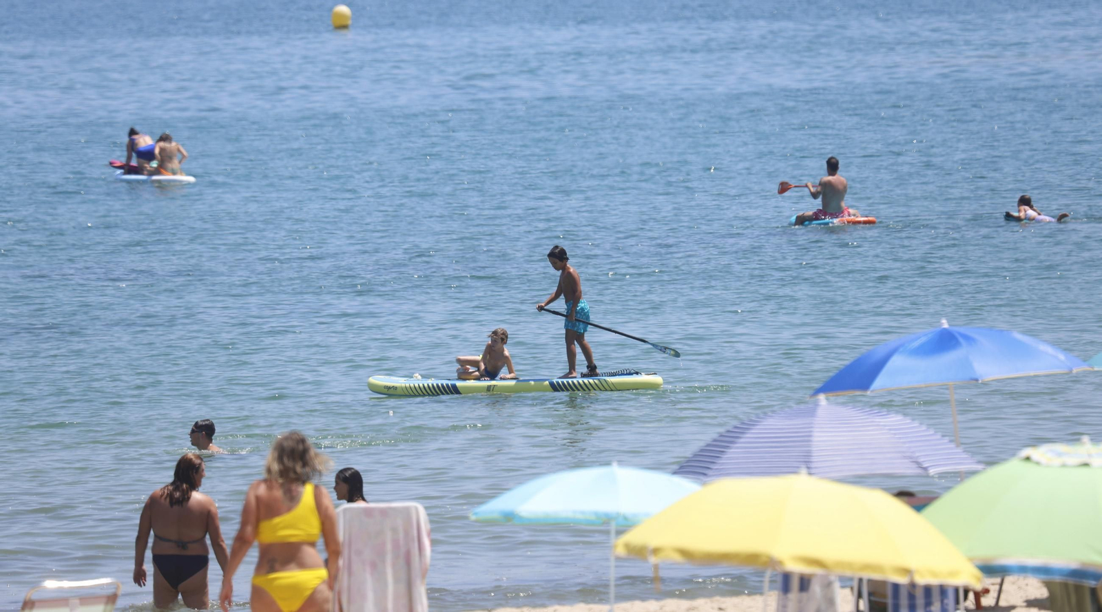 Fotos del sábado en la playa de Getares