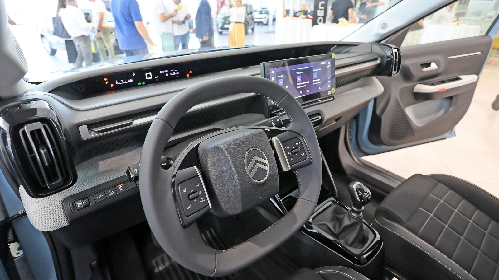 Presentación del nuevo Citroën ë-C3 en el concesionario Inauto Jerez