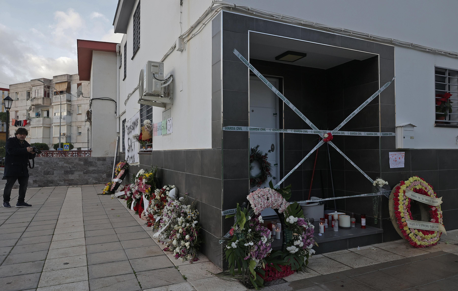 La entrada a los juzgados de San Roque del presunto asesino de Salvi, en imágenes