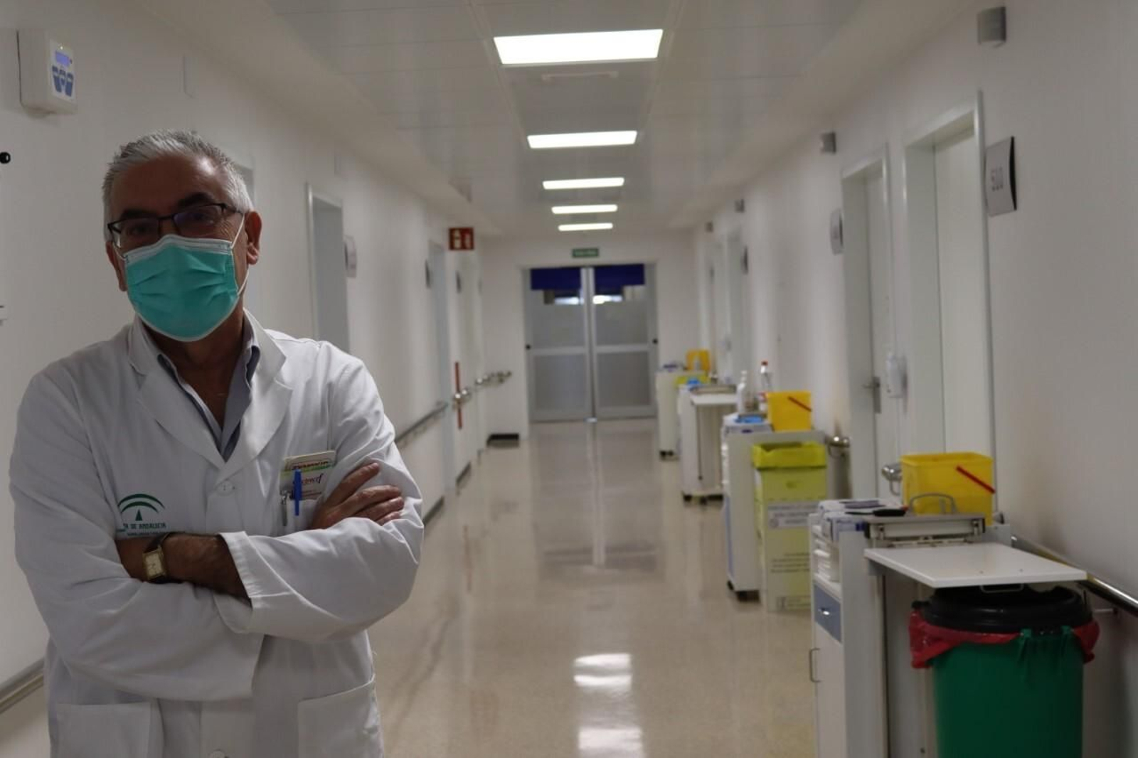 Reguera en el Servicio de Infecciosos del Hospital Regional.