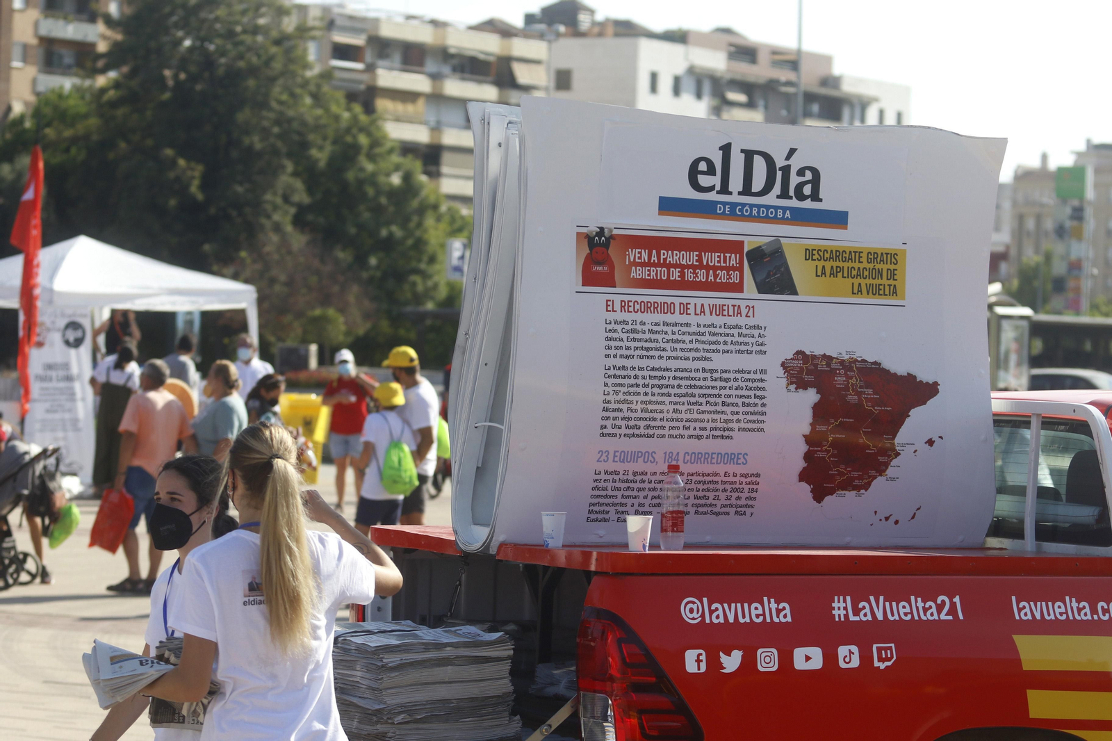 La otra cara de La Vuelta, en fotografías