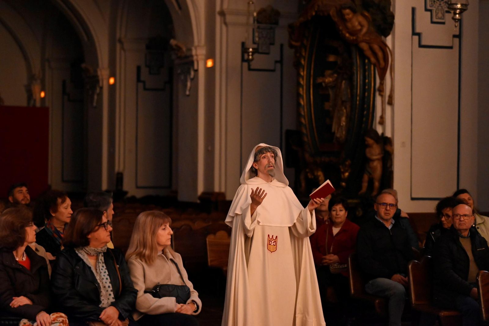 Las imágenes de la primera visita guiada teatralizada al patrimonio barroco de la Diputación de Córdoba