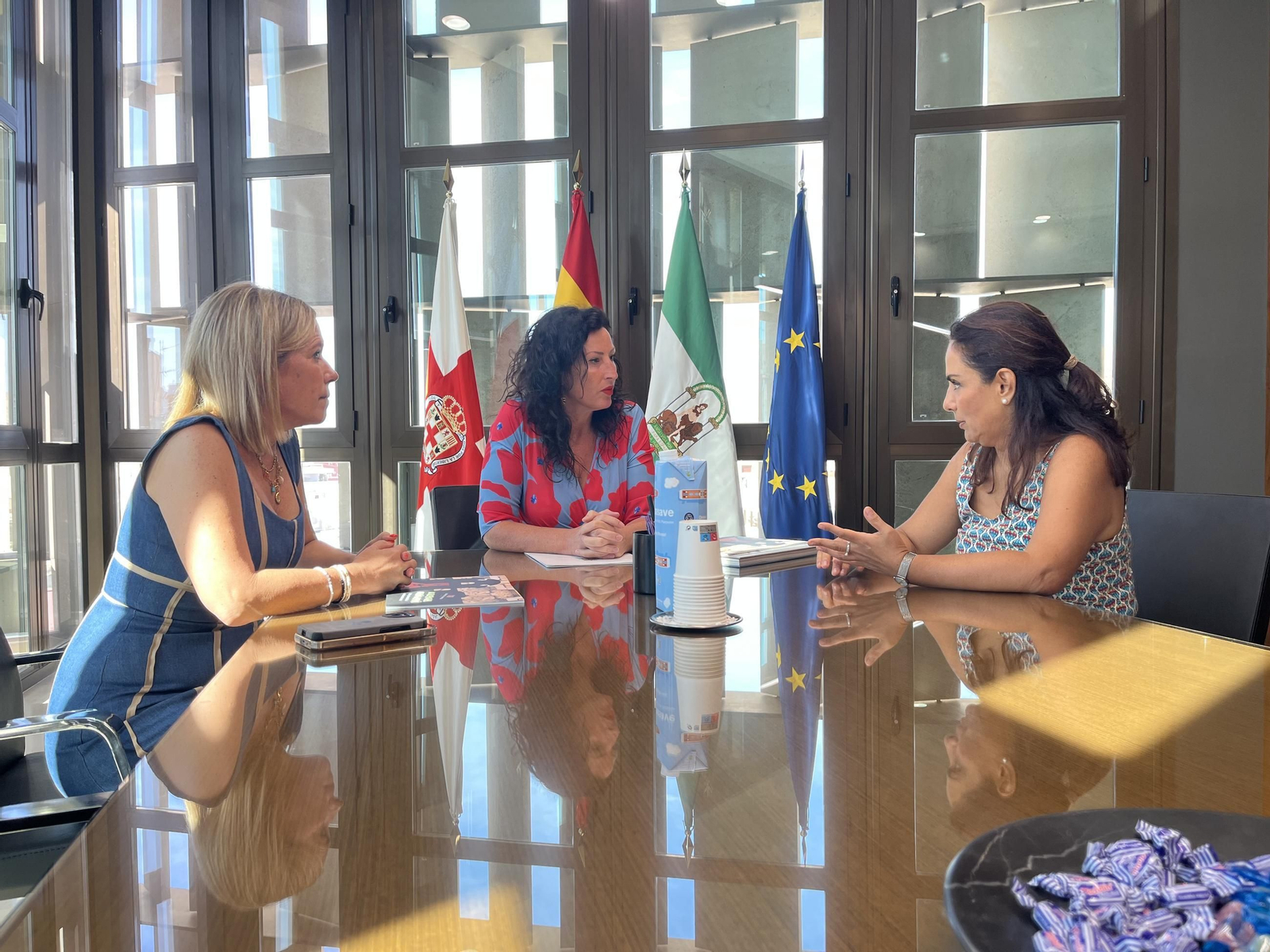 Amalia Martín, María del Mar Vázquez y Rosario Botton.
