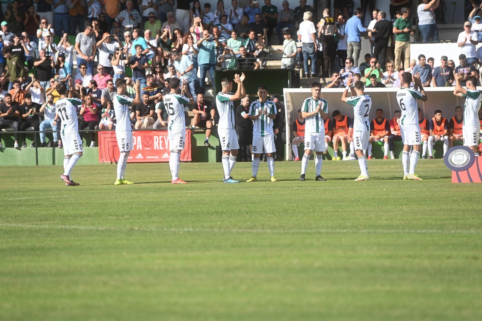 Las fotos del Juventud de Torremolinos - SD Huescas de Copa del Rey