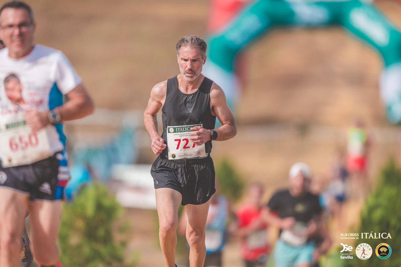 Búscate en las fotos del Cross de Itálica 2025 | 2