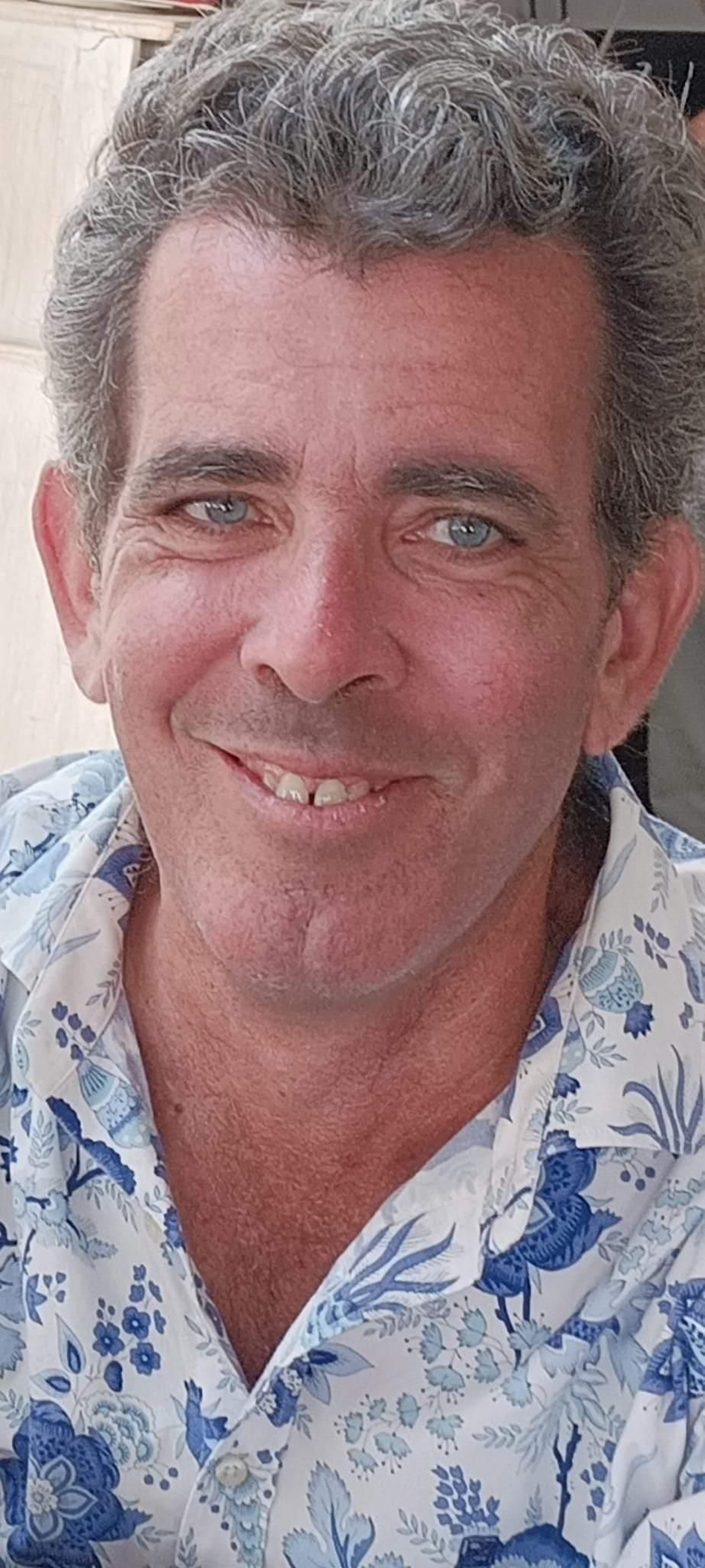 Imagen completa de Ricardo.