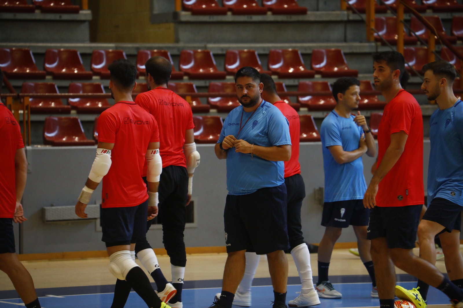 Josan González durante uno de los entrenamientos de pretemporada. Josan González durante uno de los entrenamientos de pretemporada.