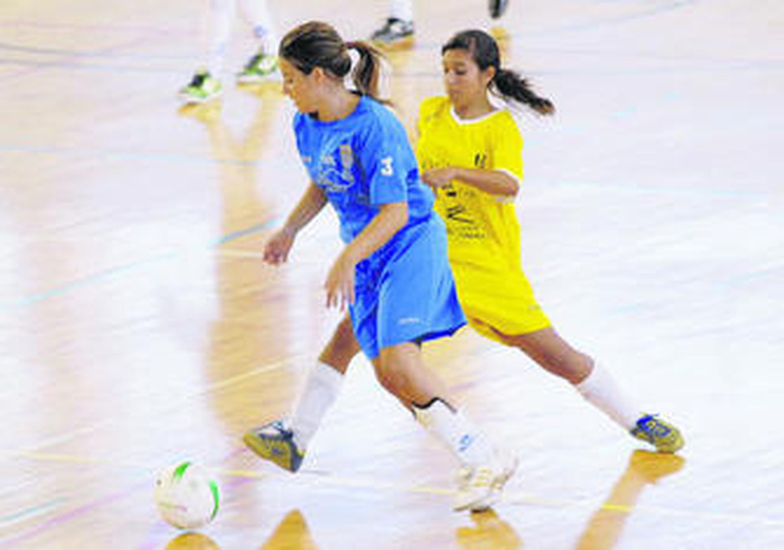 Lance del encuentro disputado por el Playas la pasada semana.