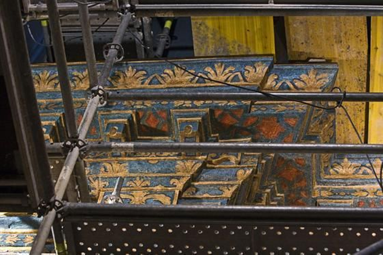 Aparecen nuevos frescos en los trabajos de rehabilitación del Oratorio de San Felipe Neri. 

Foto: Julio Gonzalez