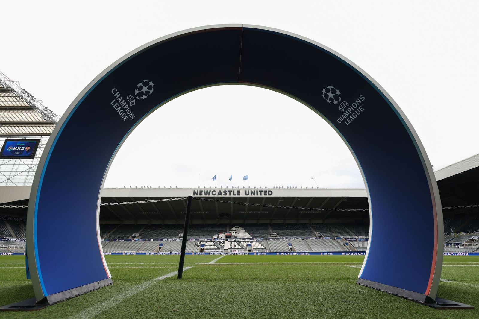 Las fotos del Newcastle-Barcelona