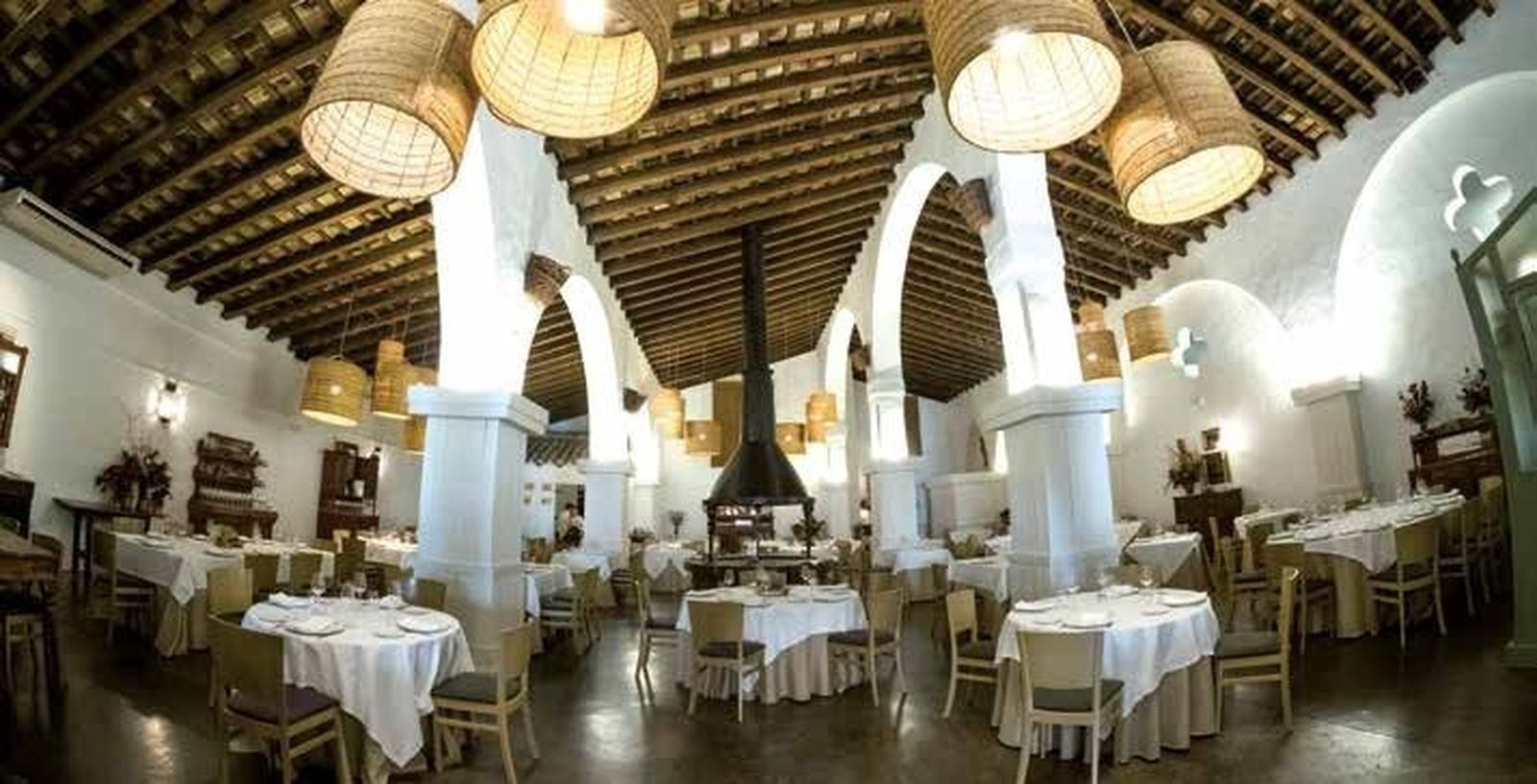 En este local se respira Jerez, su esencia y su cultura.