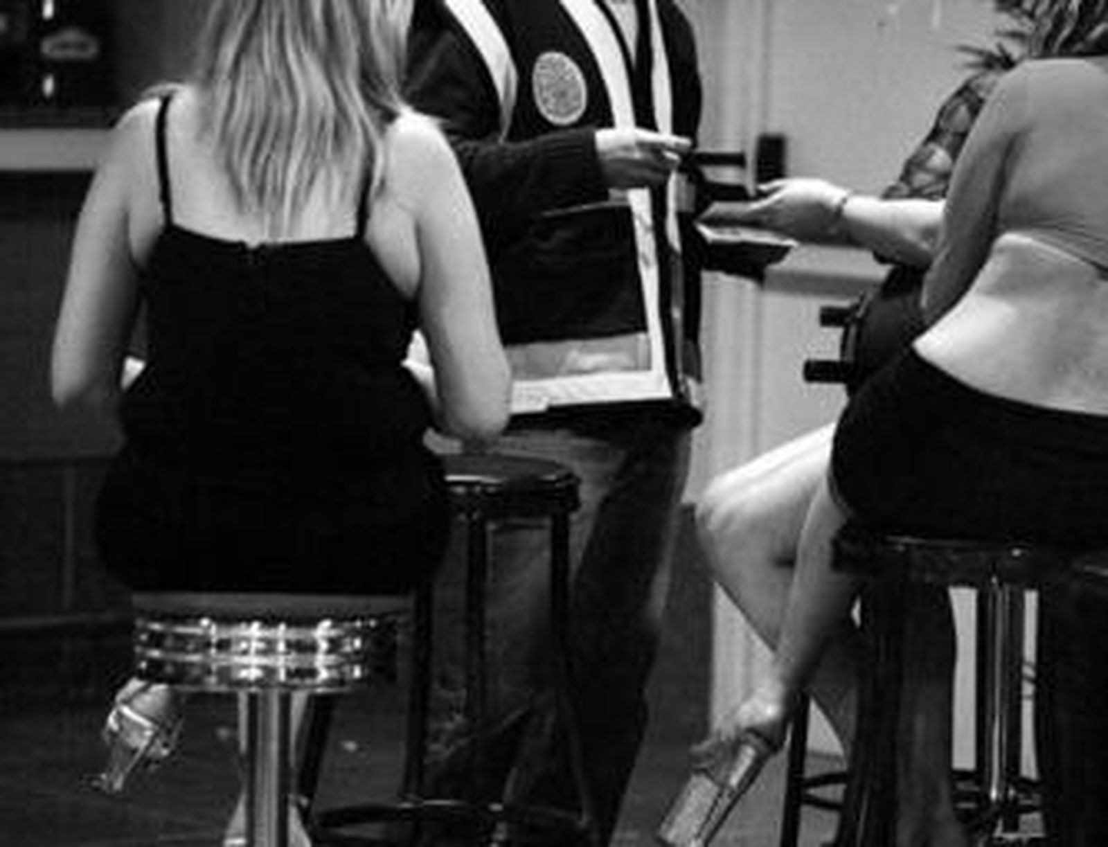 Agentes de la Policía Nacional desmantelan un prostíbulo (archivo).