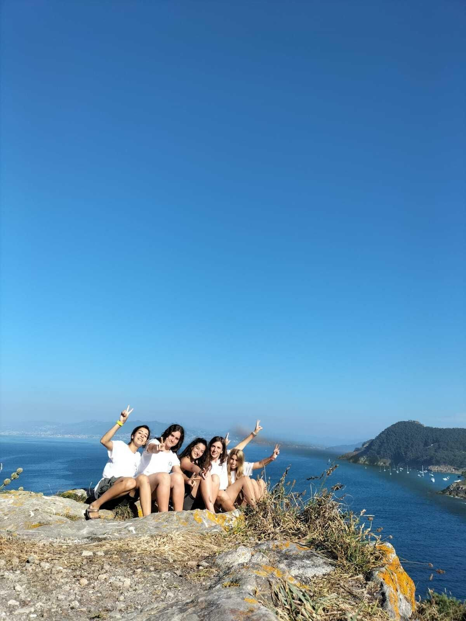 Lorena con sus amigas en una experiencia única