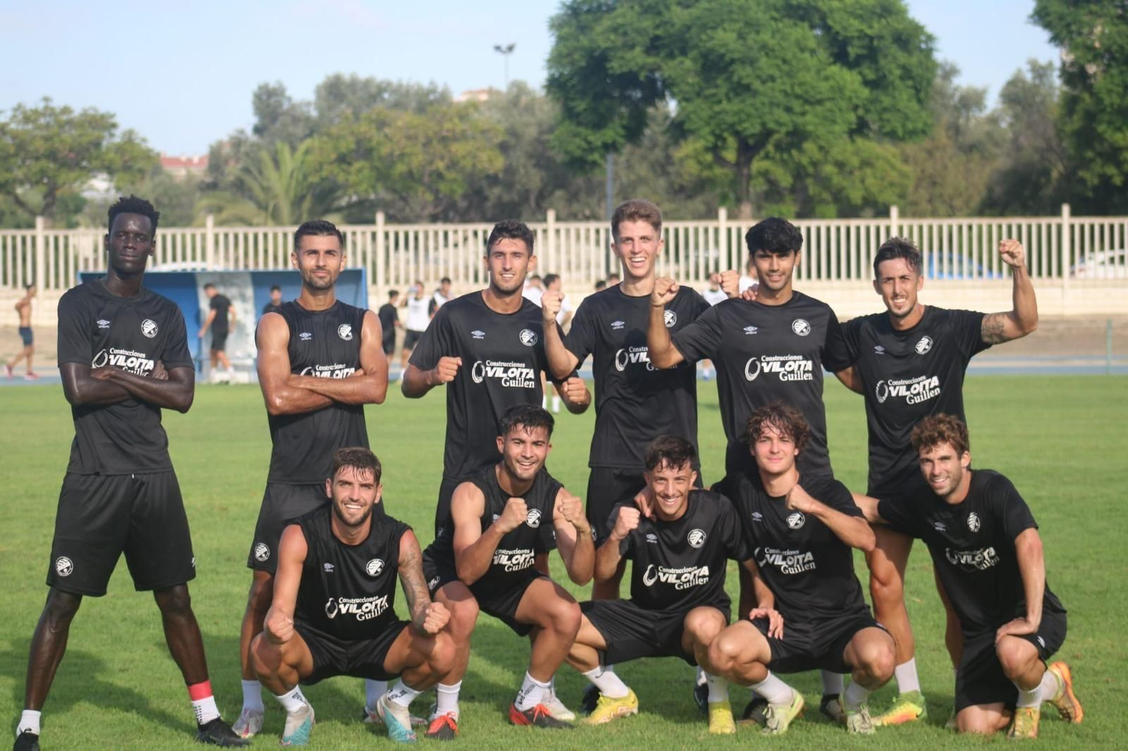 Equipo del Xerez DFC ganador en el partidillo de entrenamiento de este miércoles.