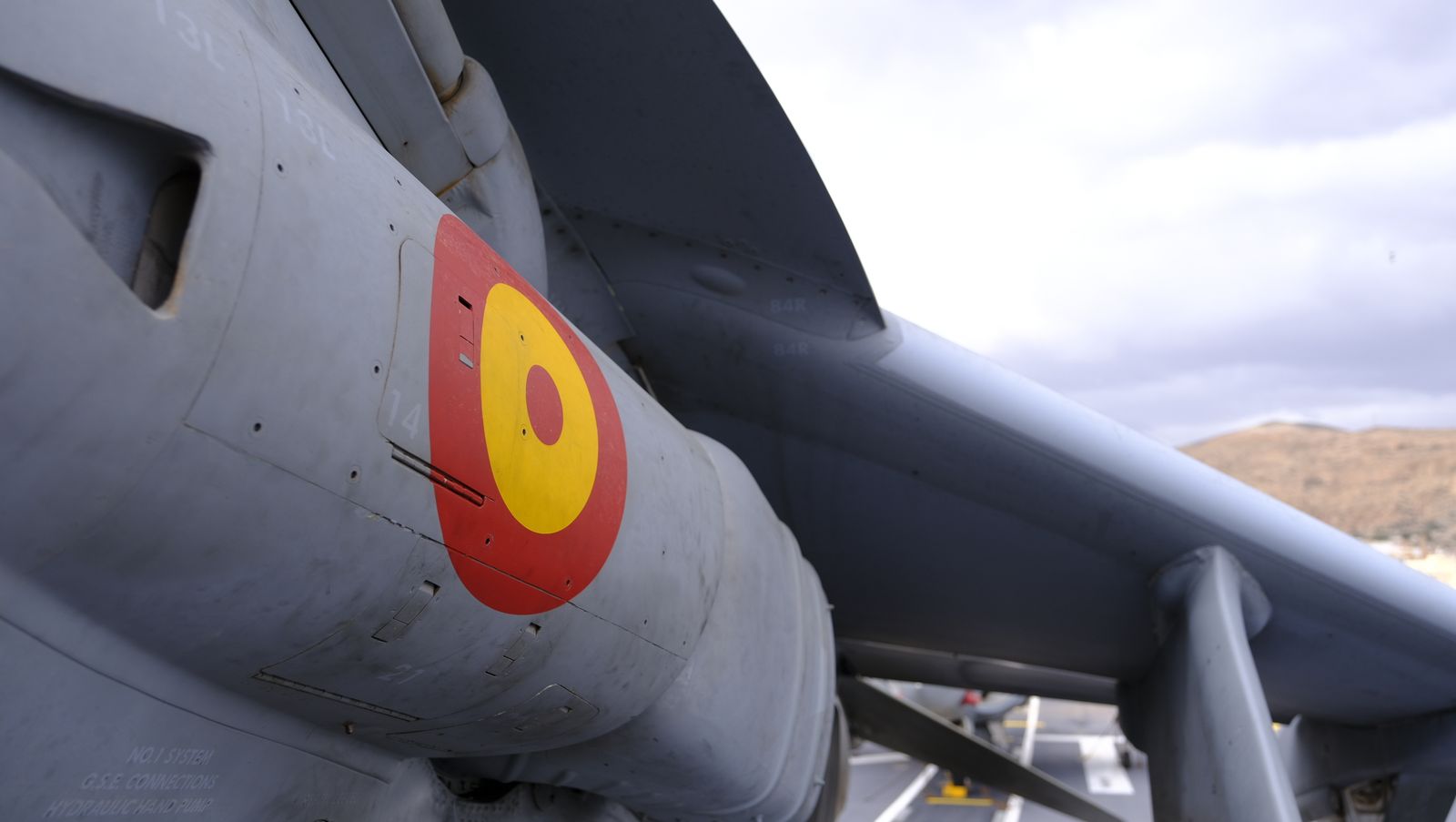 Fotogalería de la visita al portaaviones Juan Carlos I. Puerto de Almería.